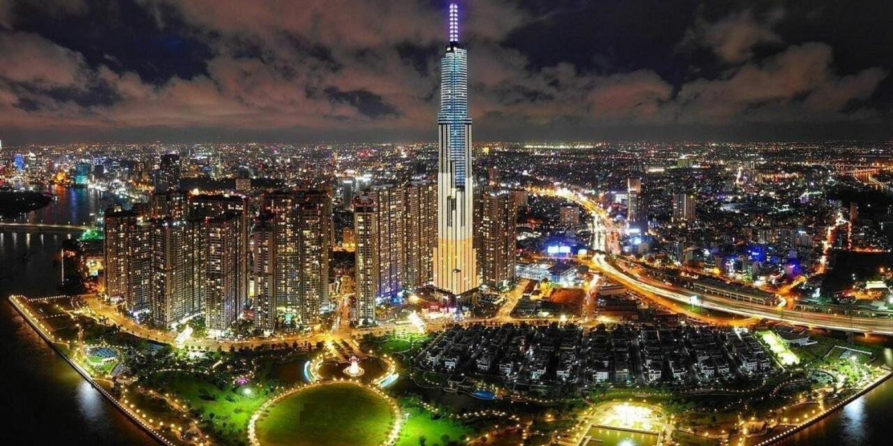 Apartment Cao House Saigon - Vinhomes Park *