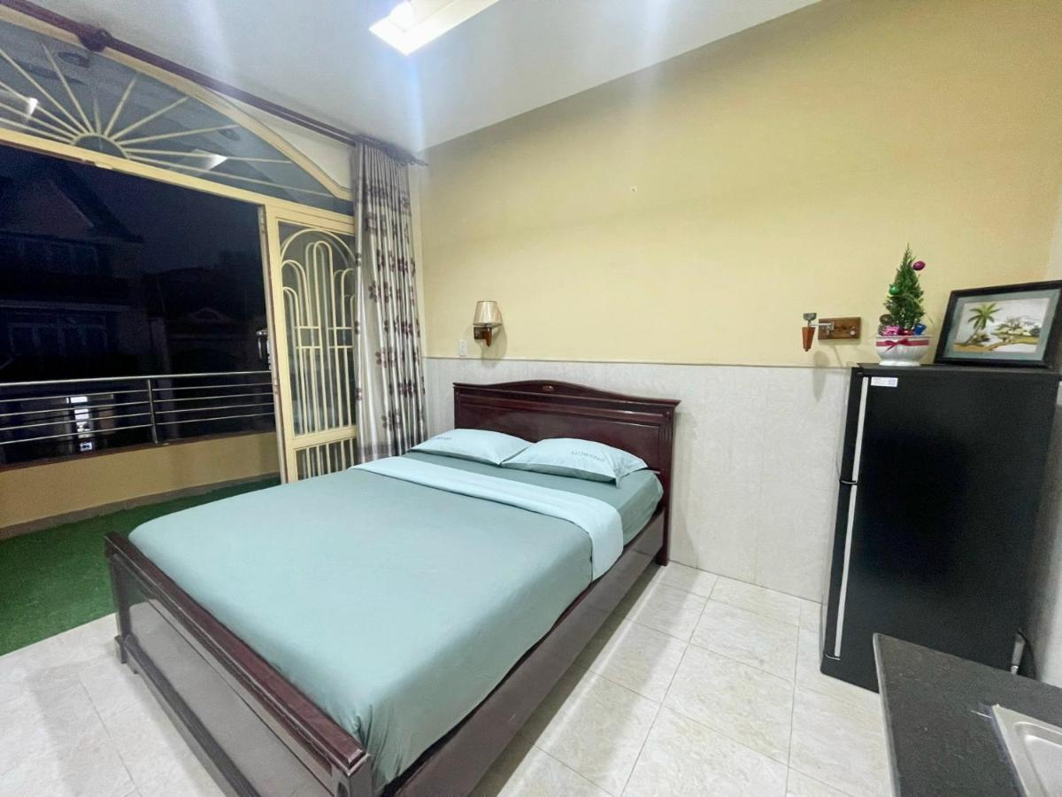 Dlux Saigon Airport Aparthotel *