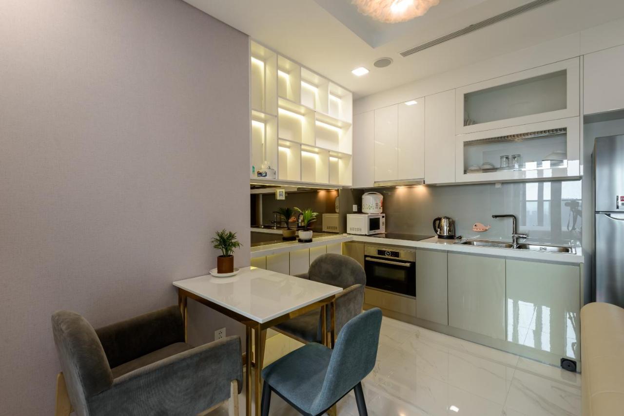 Căn hộ Panorama Suites Landmark 81 *