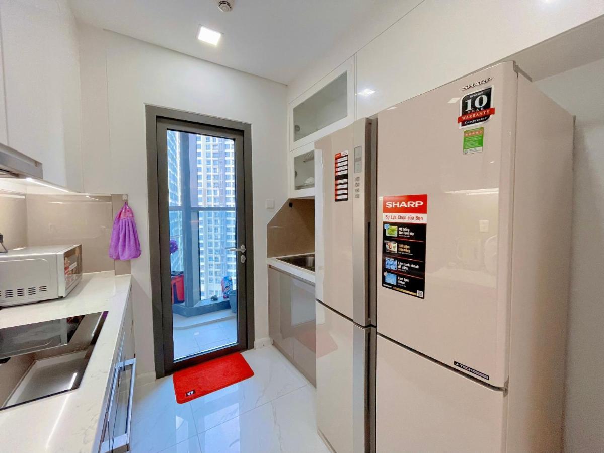 Cao House Saigon - Vinhomes Park Apartment Ho Chi Minh City