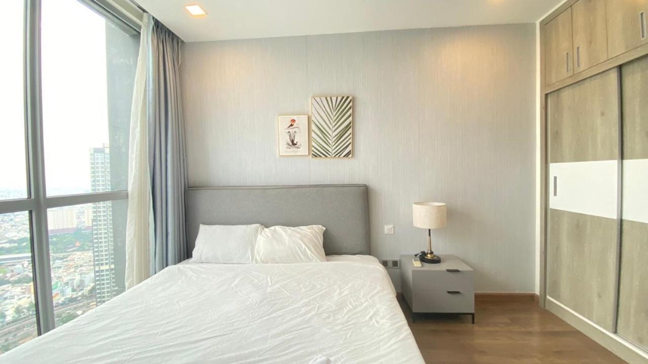 Cao House Saigon - Vinhomes Park Apartment Ho Chi Minh City