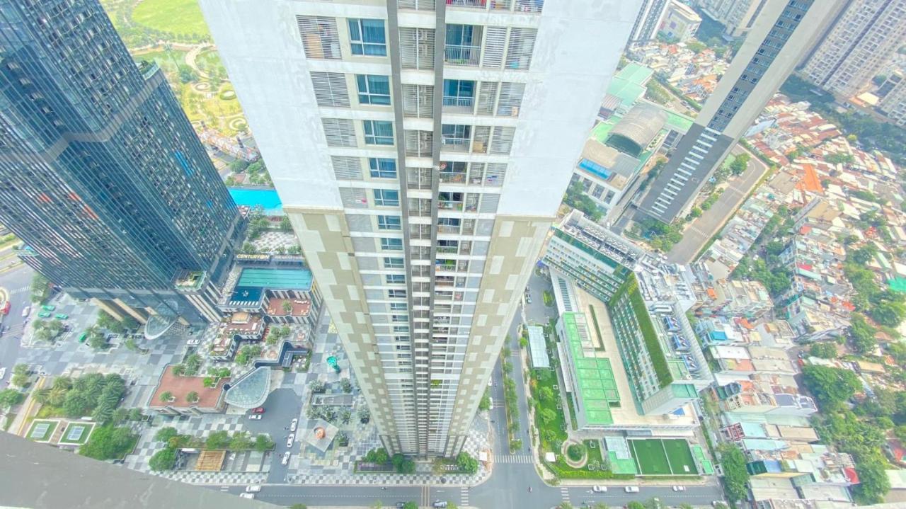 Cao House Saigon - Vinhomes Park Apartment