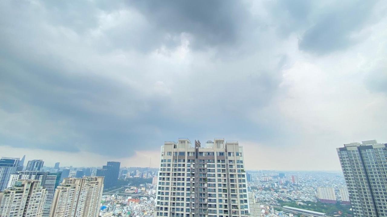 Cao House Saigon - Vinhomes Park Apartment *