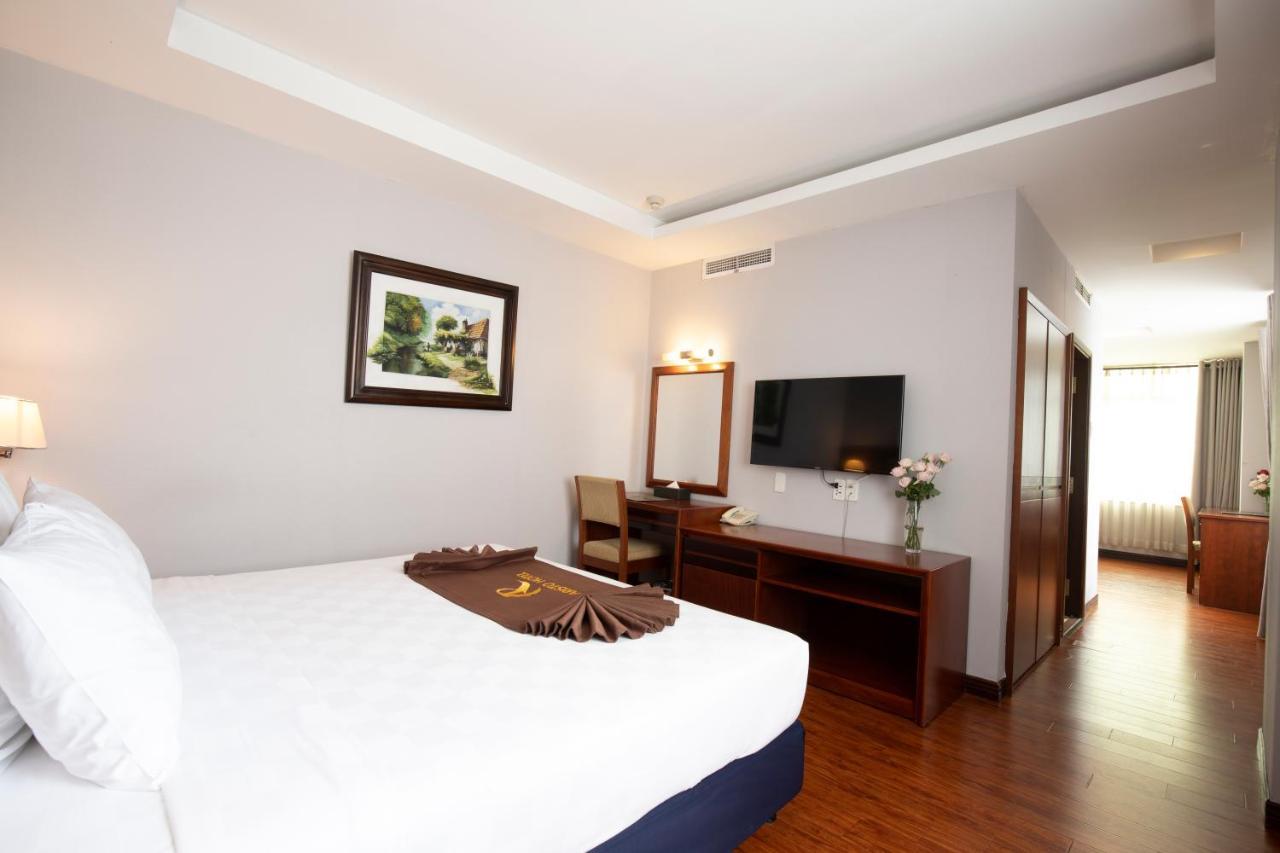 Aristo Saigon 4*