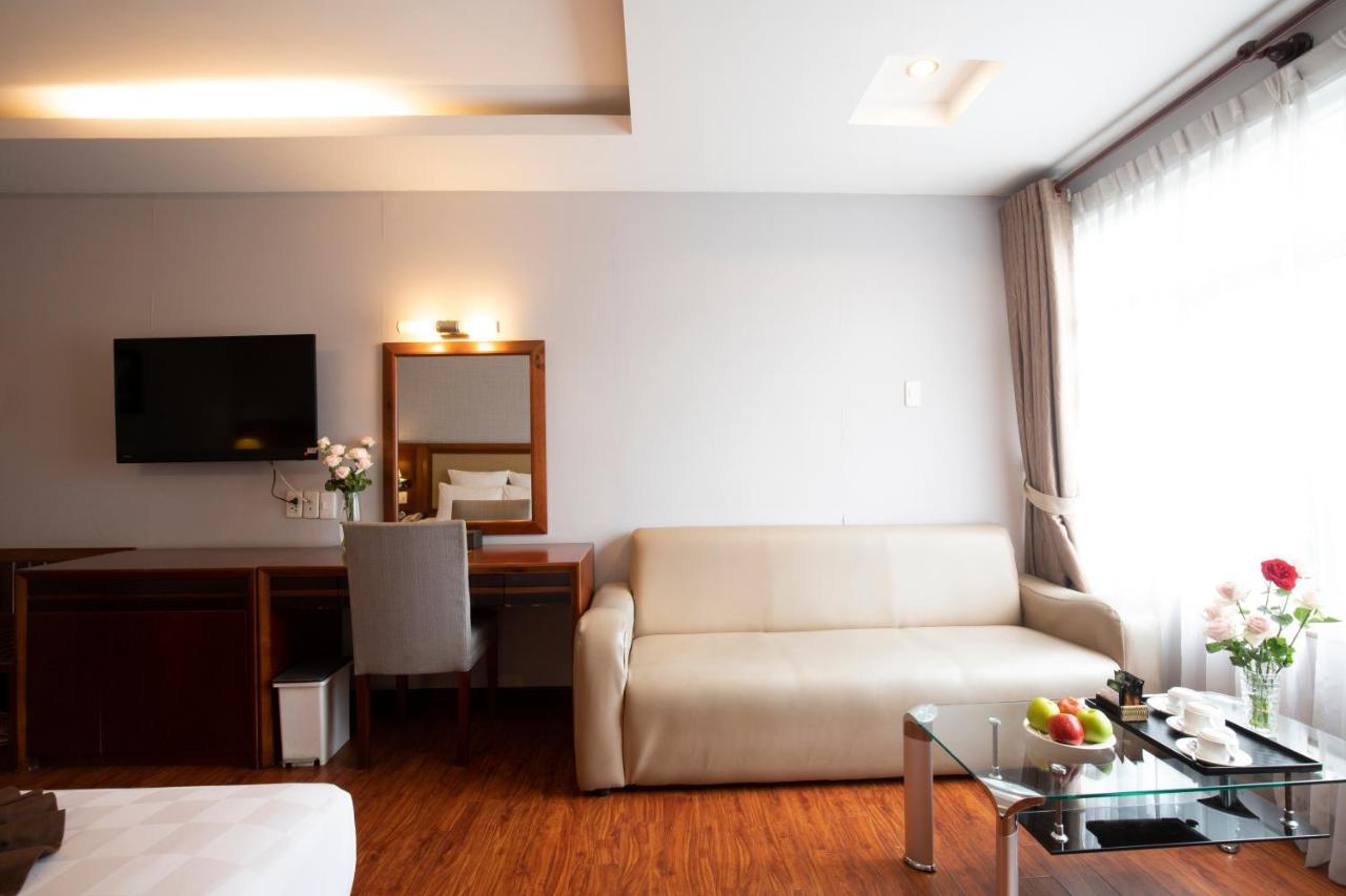 Hotel Aristo Saigon 4*