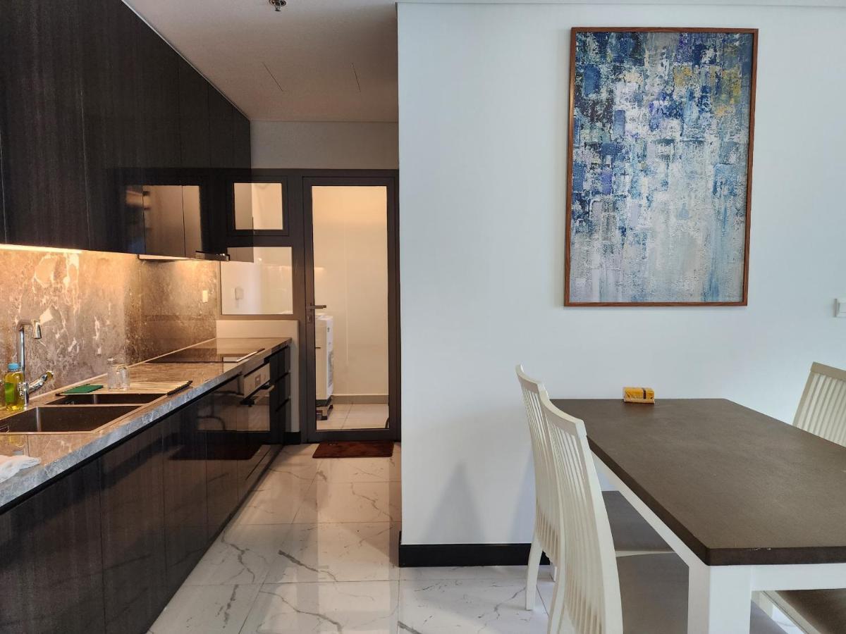 Apartment Cao House - Metropole Ba Son Saigon *