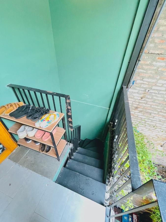 Vy Da Market Hostel