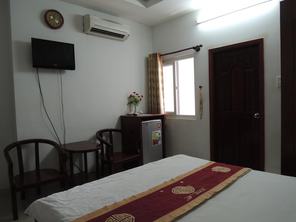 Minh Chau Hotel 2*