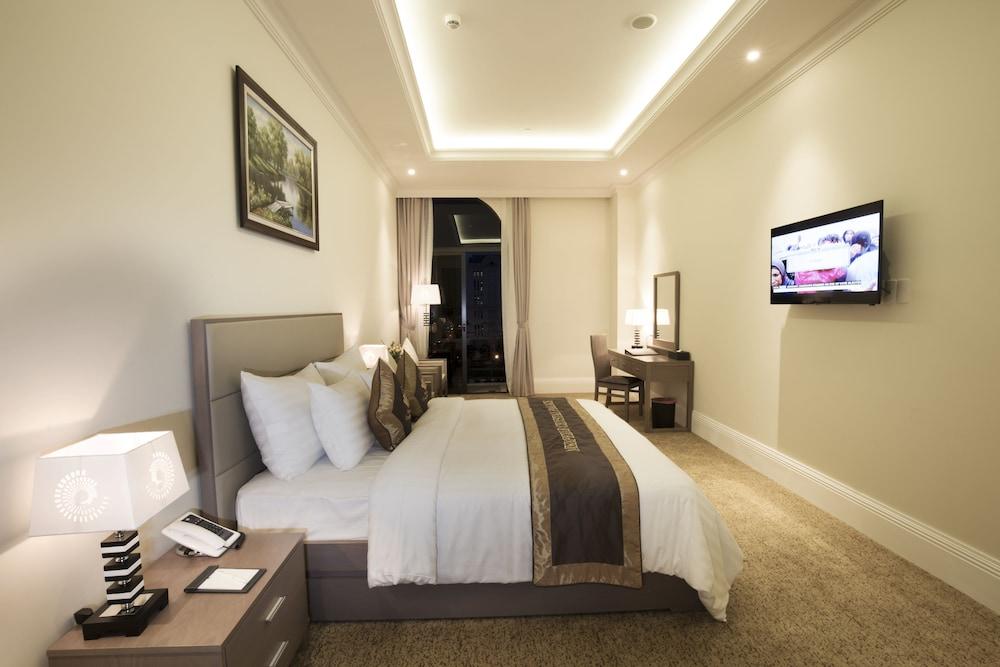 Merperle Crystal Palace Hotel 4*