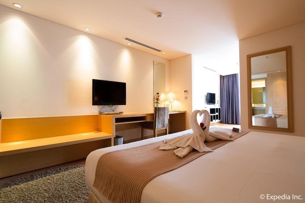 Liberty Saigon Centre Hotel Ho Chi Minh City