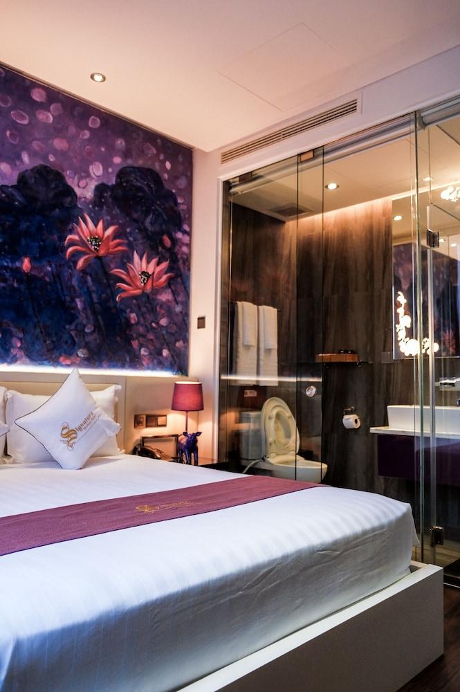 Signature Boutique 3*