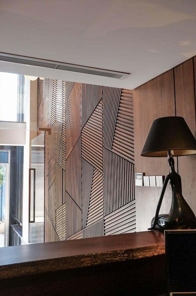 Signature Boutique 3*