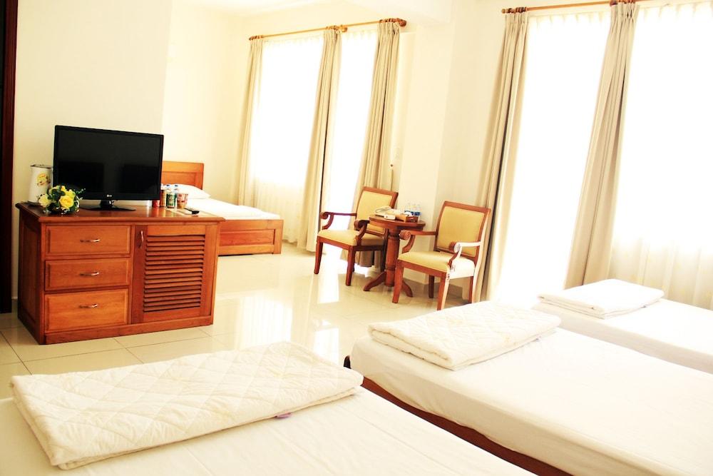 Tan Son Nhat 66a Hotel 3*