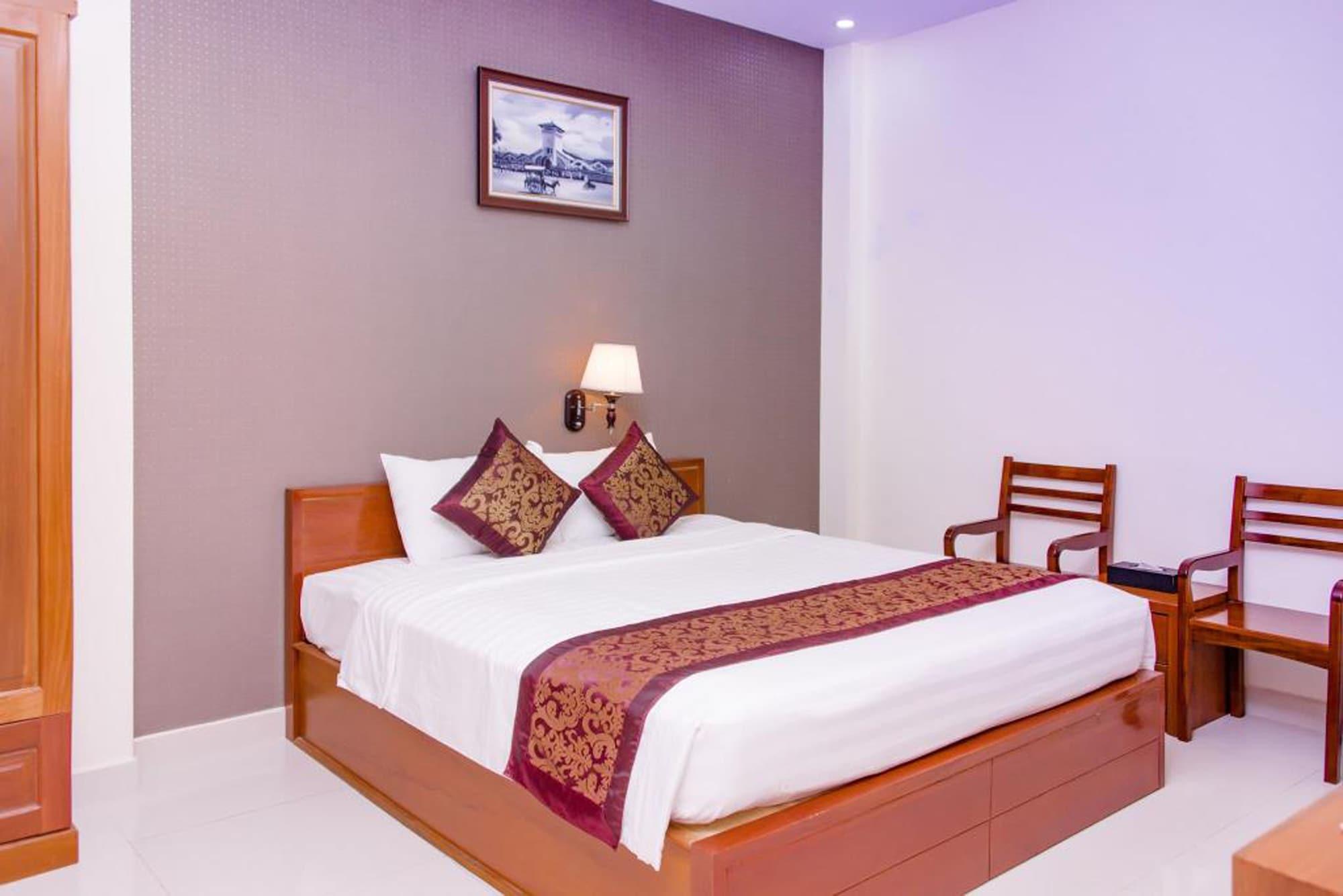 Airport Saigon - Gan Am Thuc Dem Cho Pham 3* Ho Chi Minh City