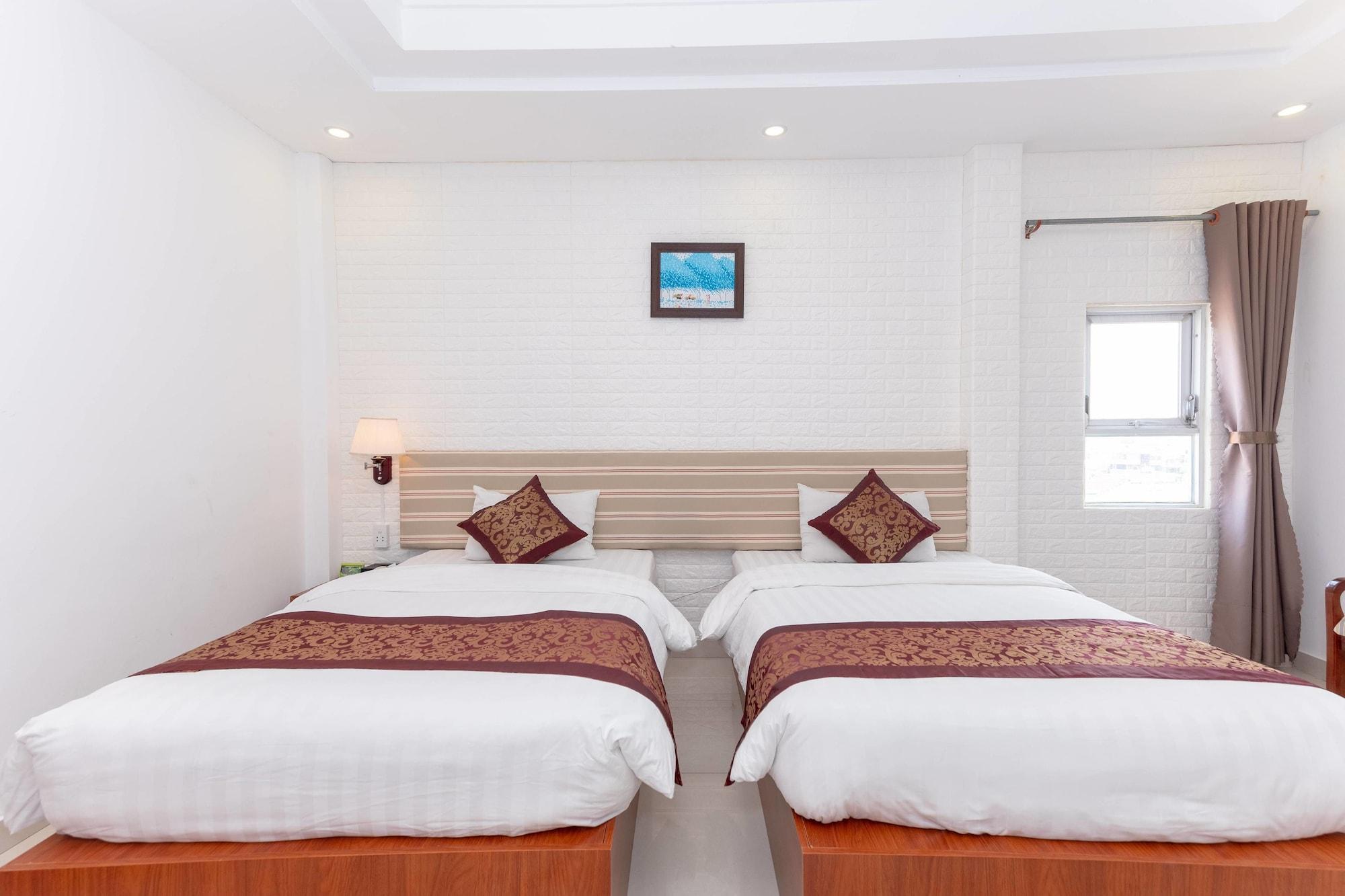 Hotel Airport Saigon - Gan Am Thuc Dem Cho Pham Ho Chi Minh City