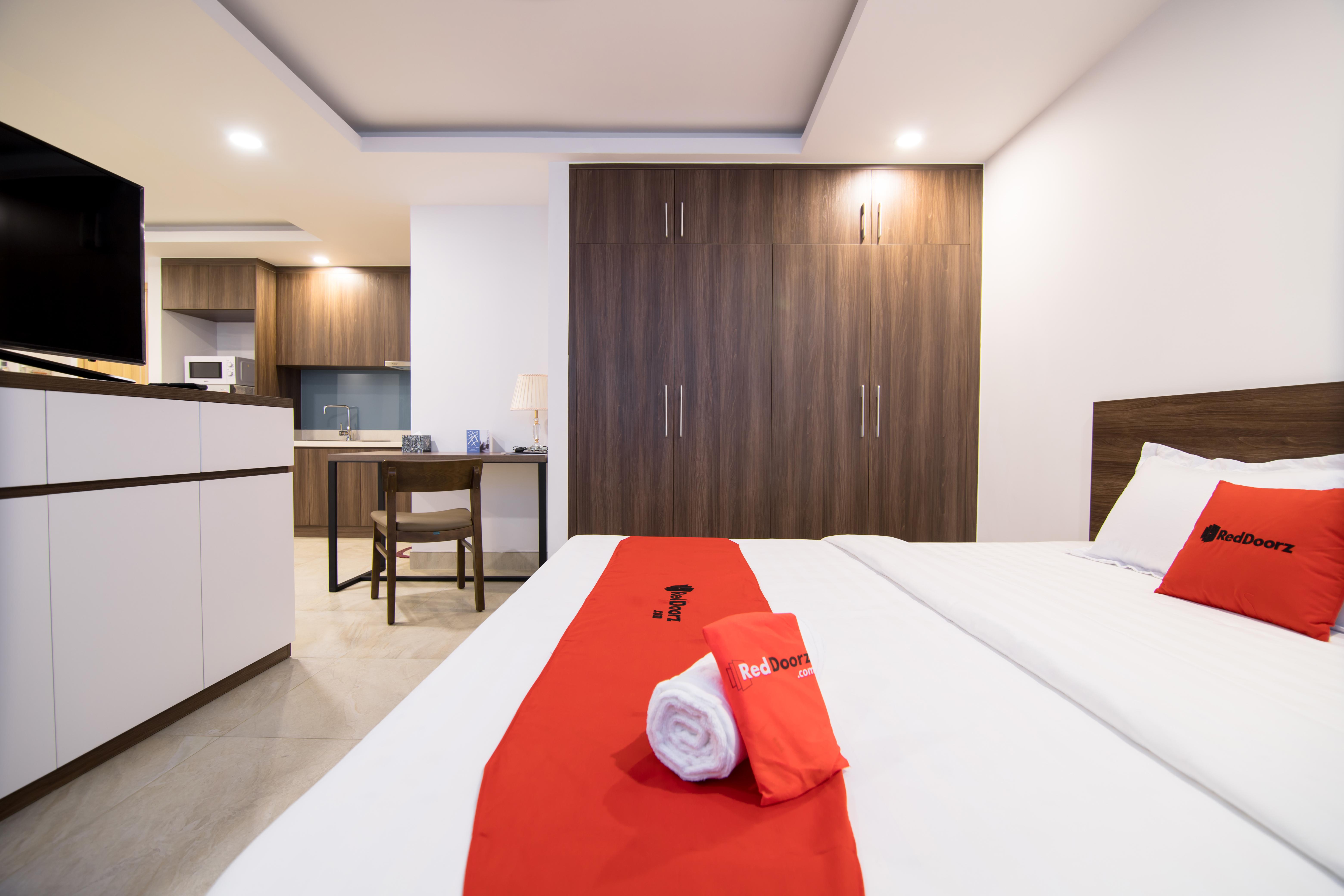 Aha Hotel 3*