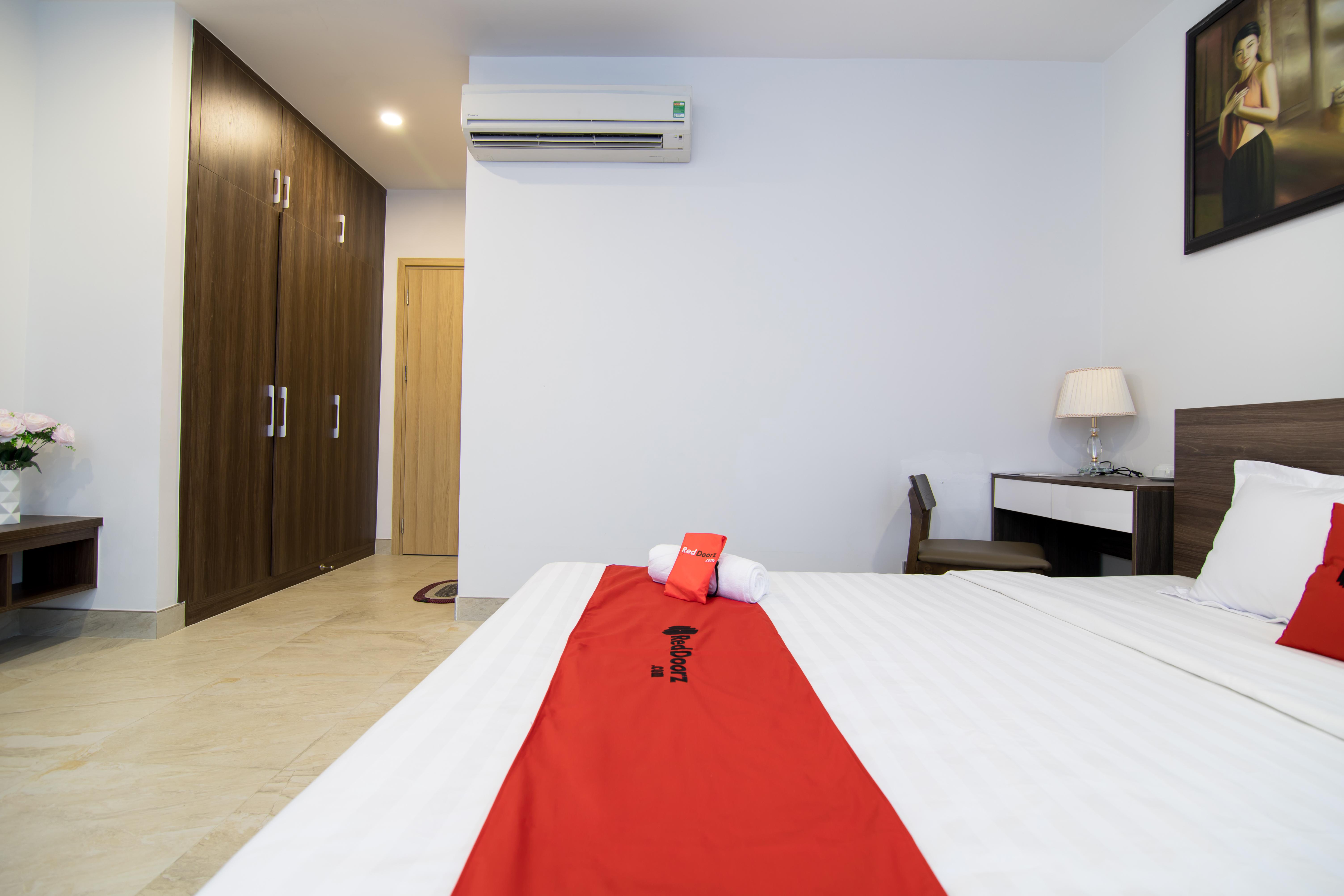 Aha Hotel