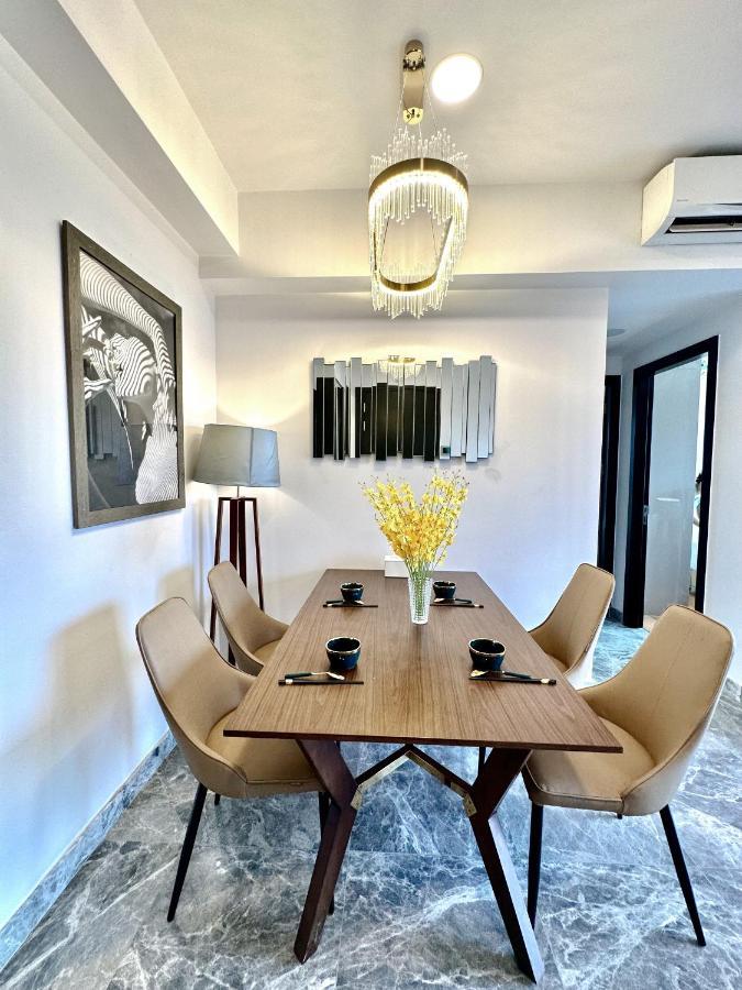 Luxury Gold - D1mension & Zenity In District 1