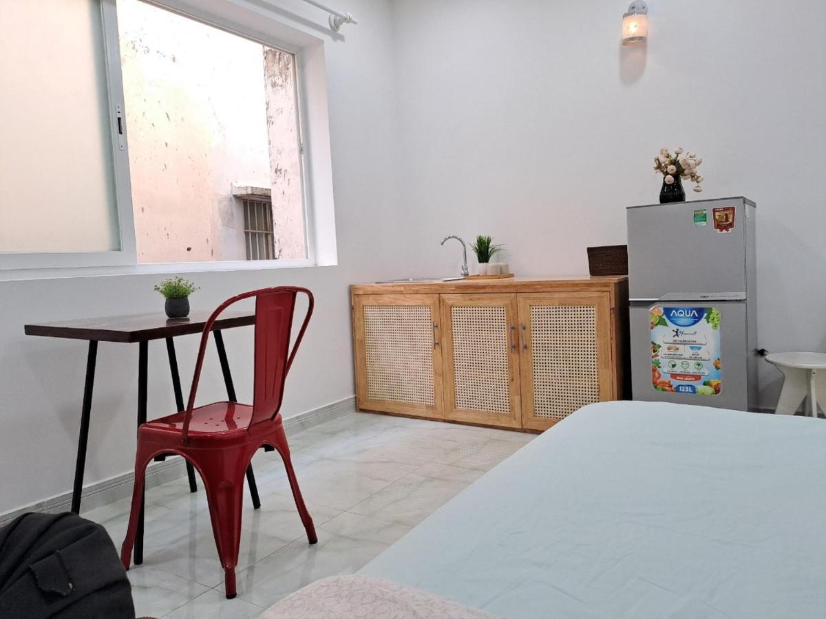 Hotel Cozy At Ba Trung St., Dist 3 Near Tan Dinh Market