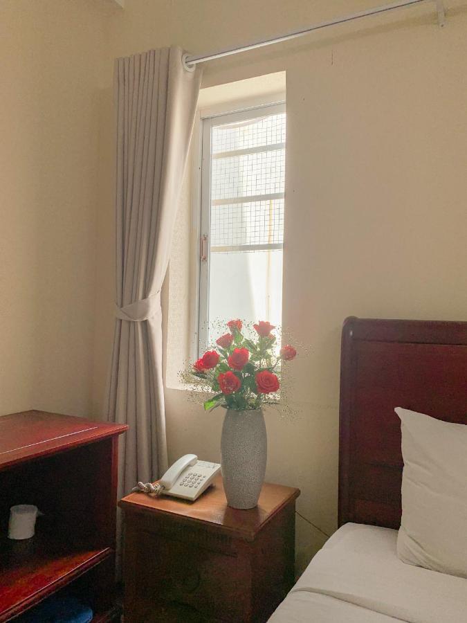 Khách sạn Red Sun Airport Saigon 3*