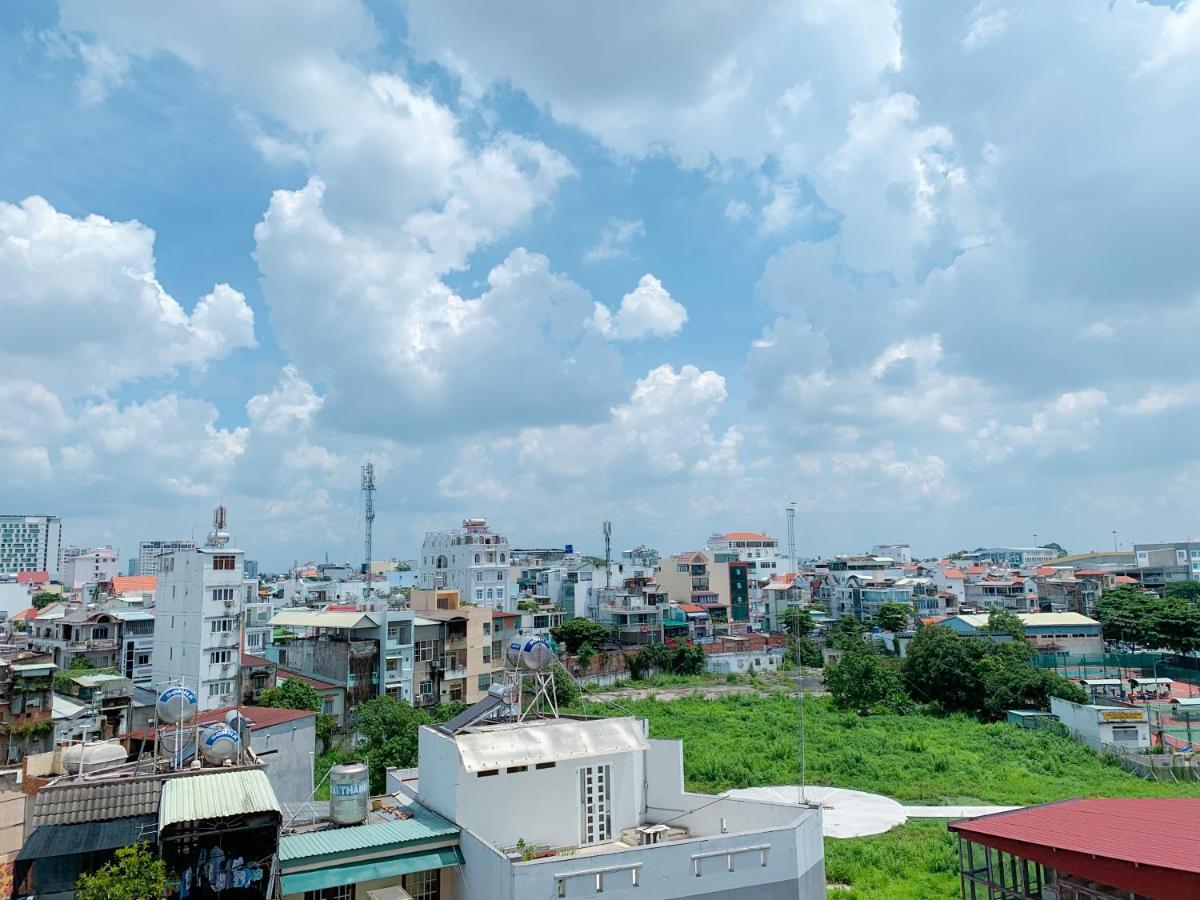Khách sạn Red Sun Airport Saigon 3*
