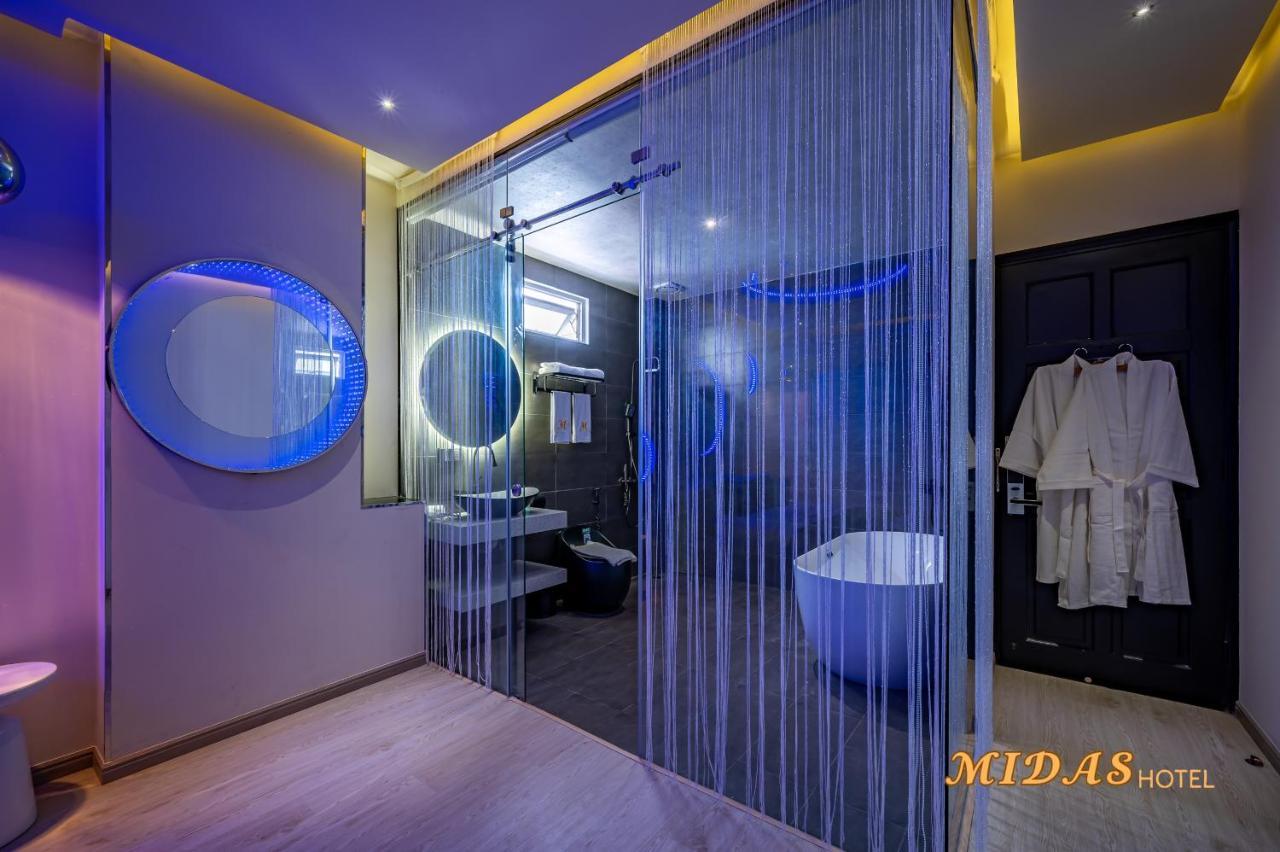 Midas 4*