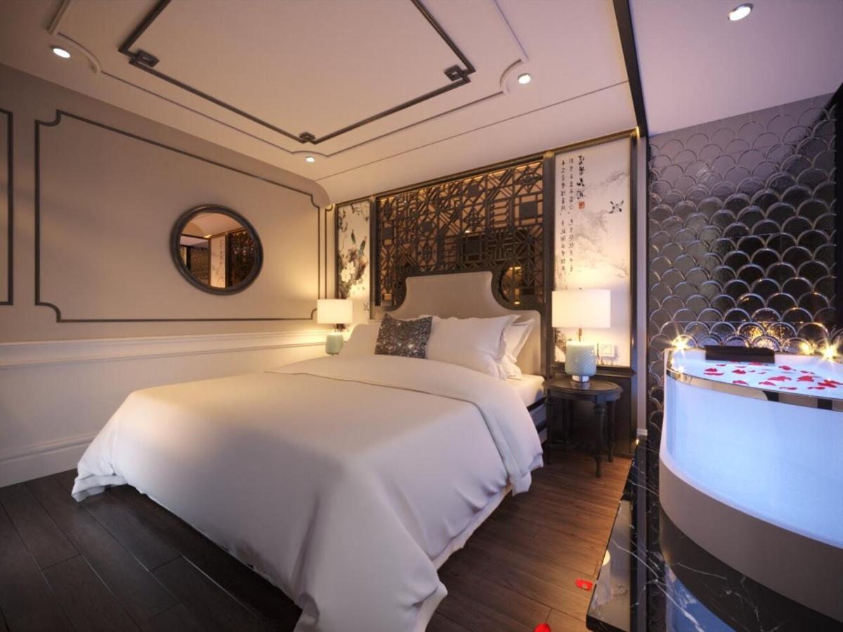 Elisa Boutique Saigon Hotel