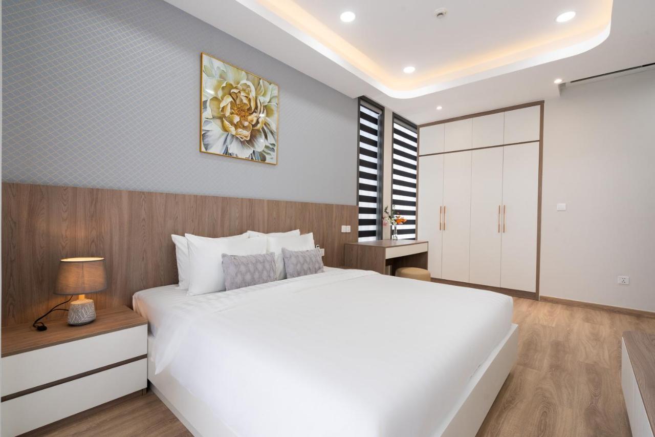 Convinia Luxury The Peak Midtown 5*