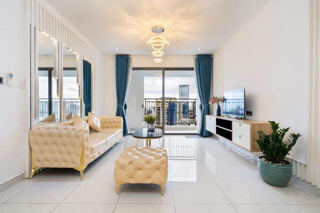 Saigon Royal 3 Bedrooms 4 Beds For 30 Nights Above * TP. Hồ Chí Minh