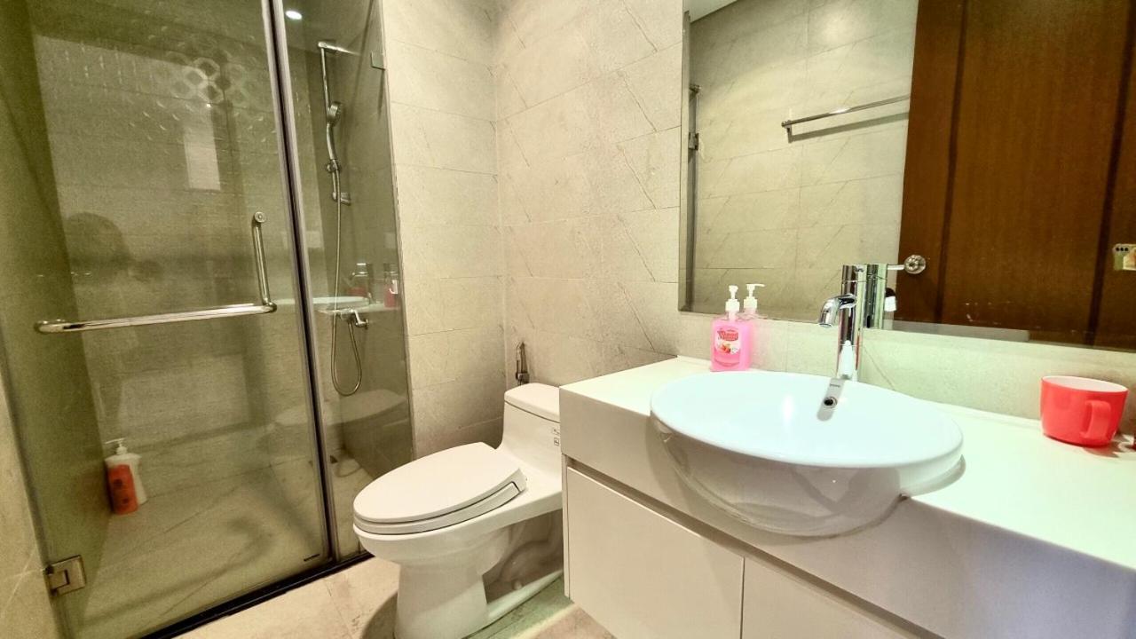 Soho Residence, District 1 *