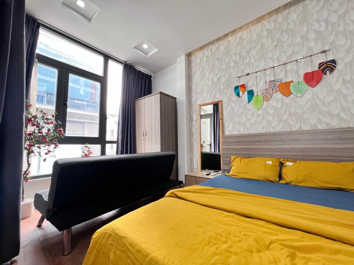 Phoenix Flower R202-central Saigon-near Ben Thanh *