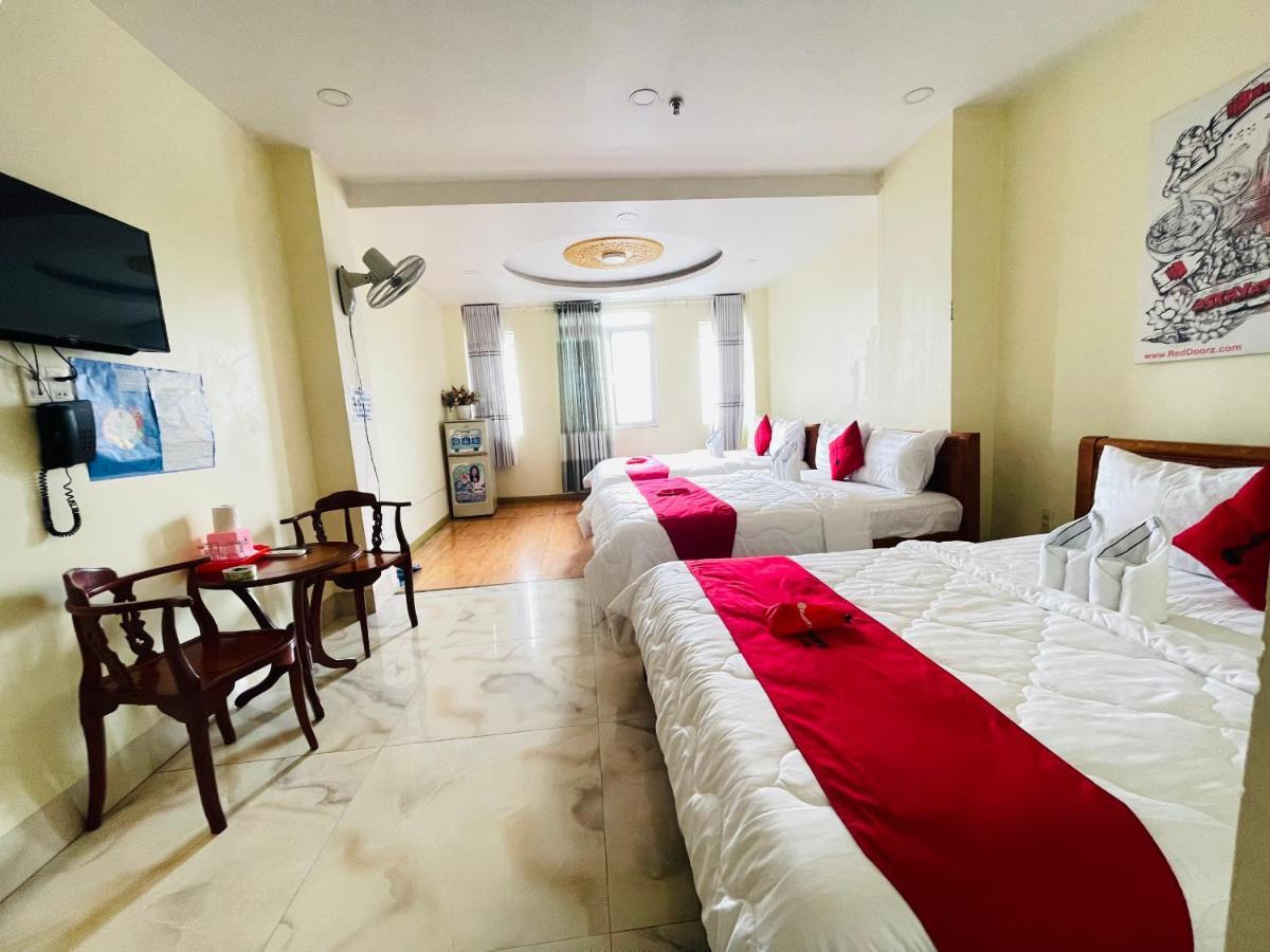 Khách sạn Mai Phuong - Ruby Saigon 2*