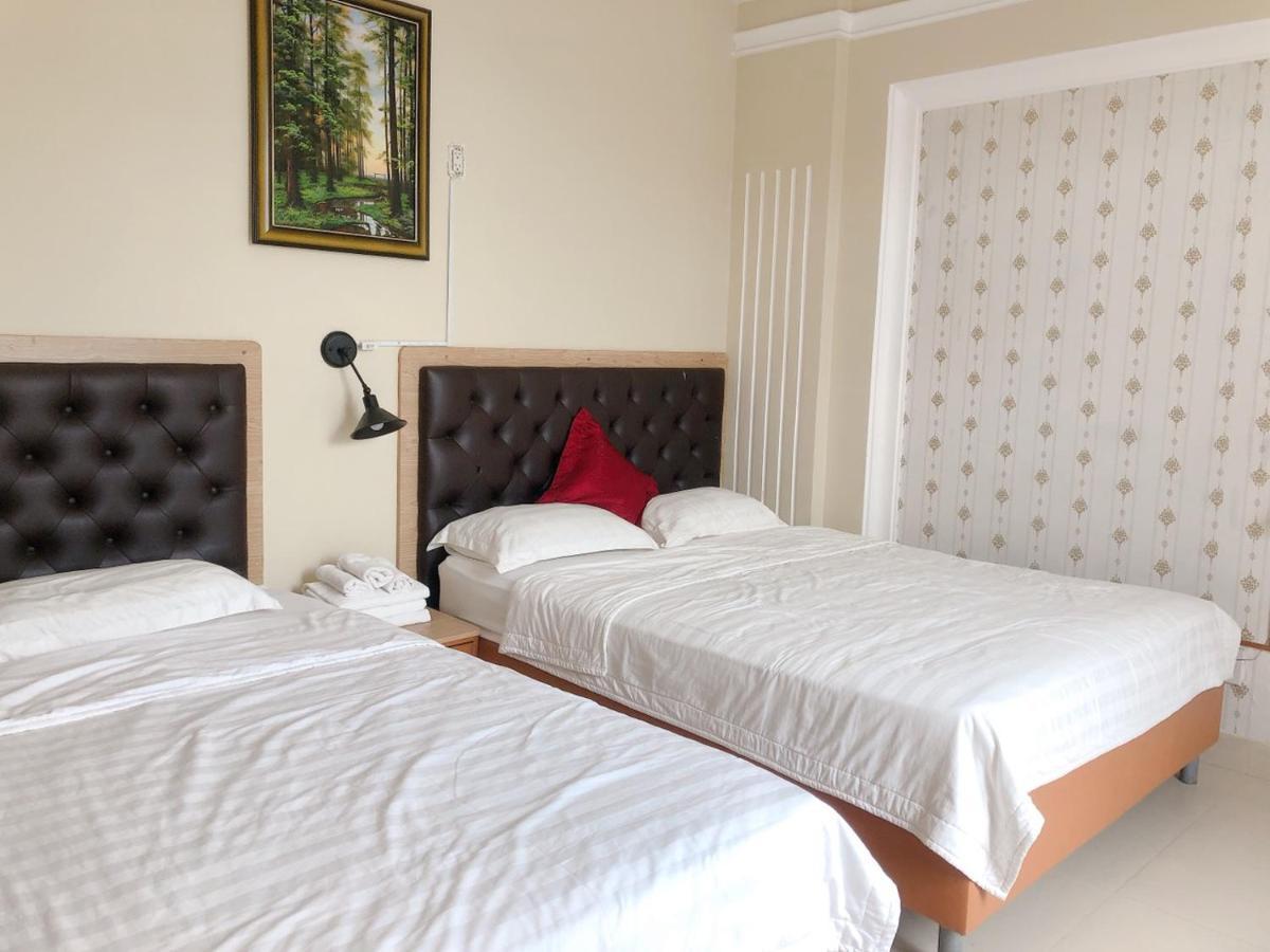 Royal Hotel Bandar Ho Chi Minh