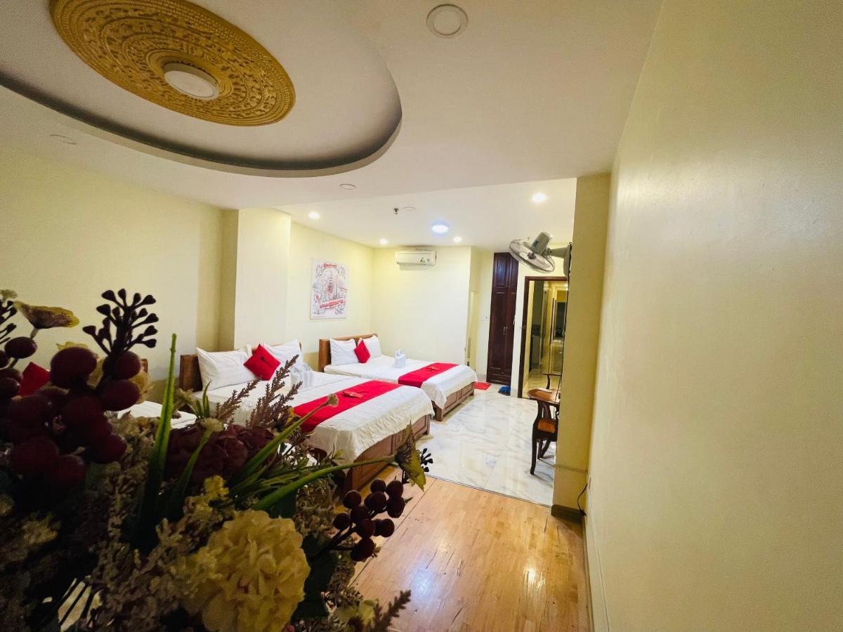 Mai Phuong - Ruby Saigon Khách sạn 2*