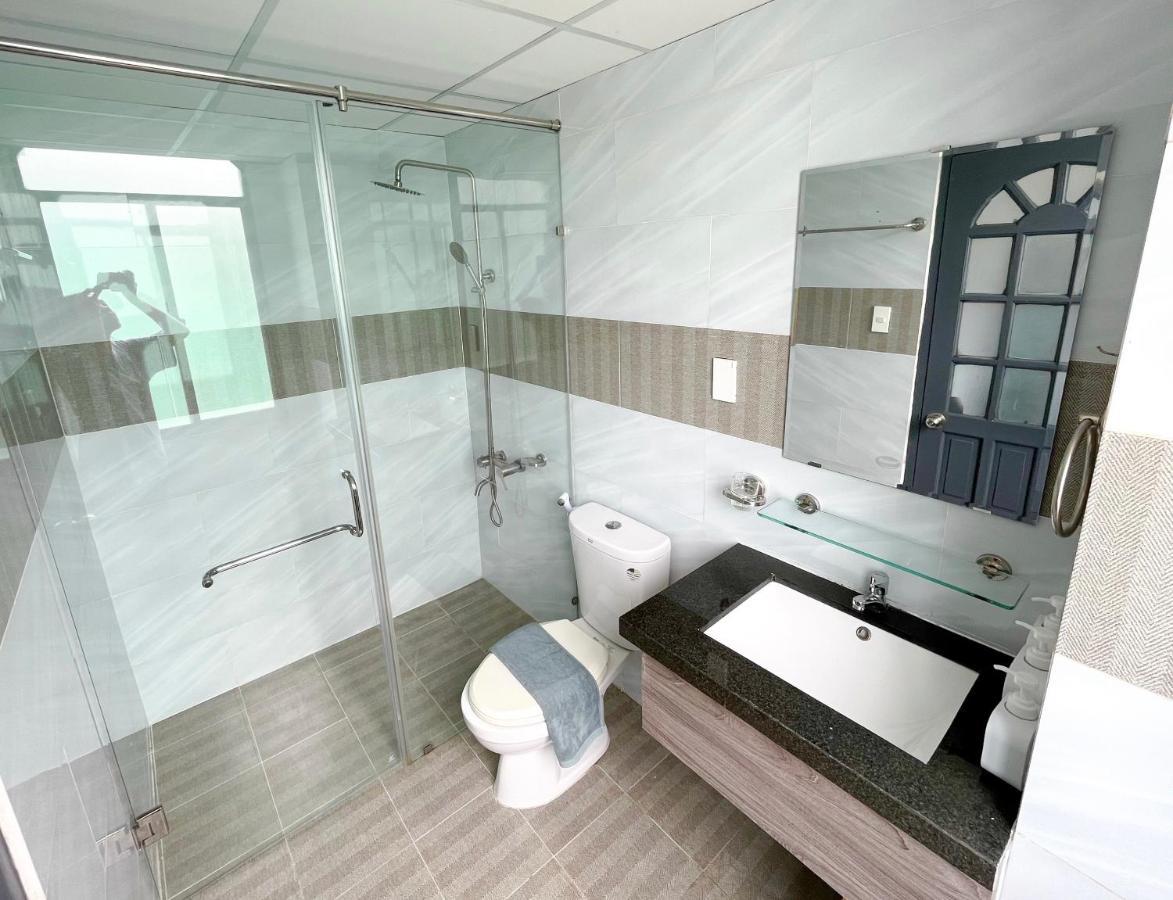 Hotel Indochine - 172 Nguyen Thai Binh 4*