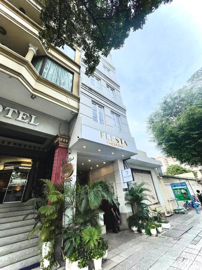 Flesta Le Thanh Ton Centrally Located Serviced Apartment With Kitchen And Laundry Service * Ho Chi Minh City