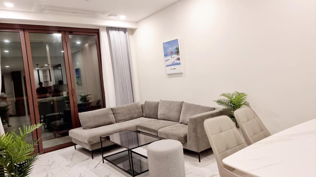 - Metropole 2br Quan 1 Quan 2 Ho Chi Minh City