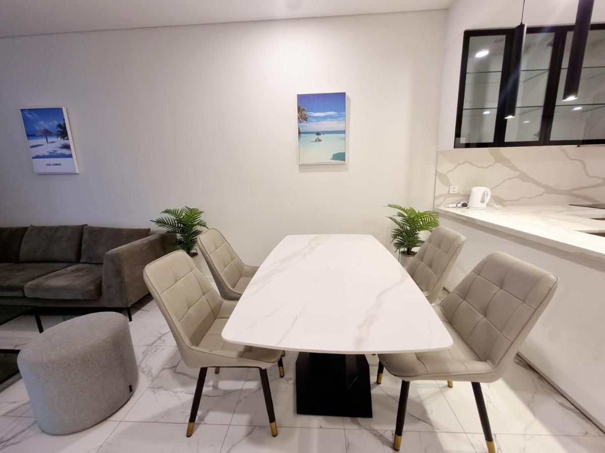 - Metropole 2br Quan 1 Quan 2 *