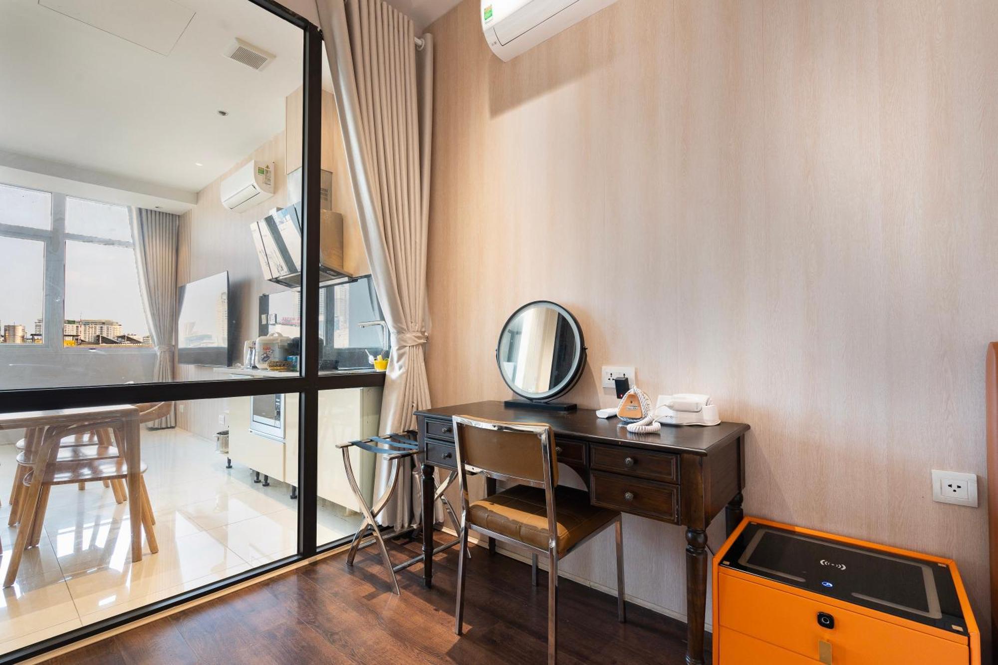 The Rixx Luxury * Ho Chi Minh City