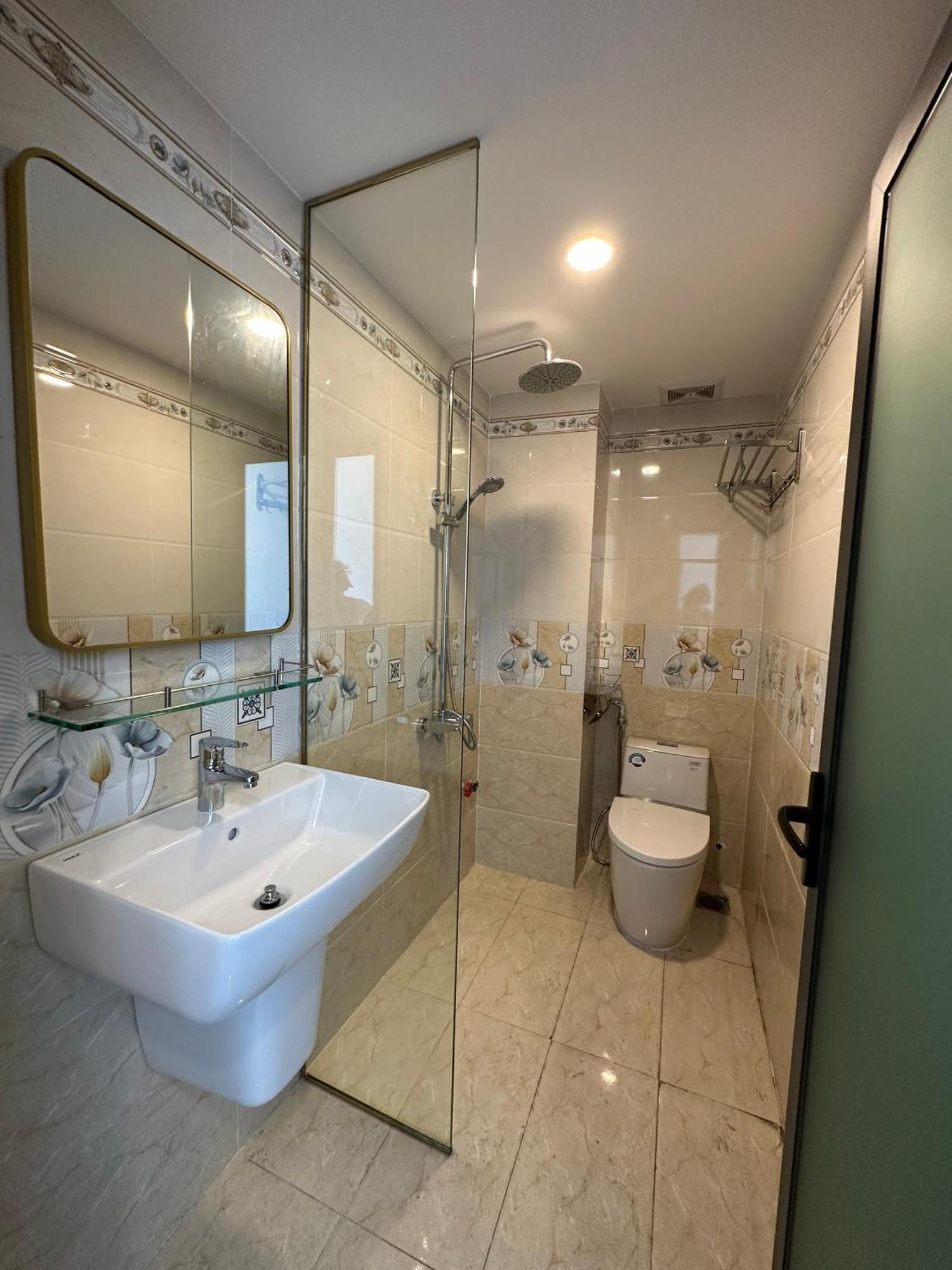 Khách sạn Hotel Victoria 2*