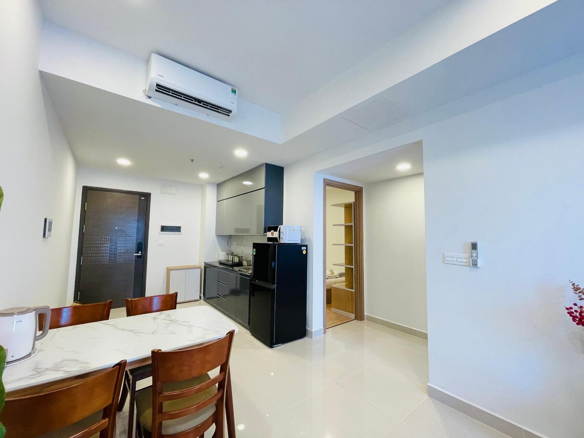 Dia - Soho Residence, District 1 *