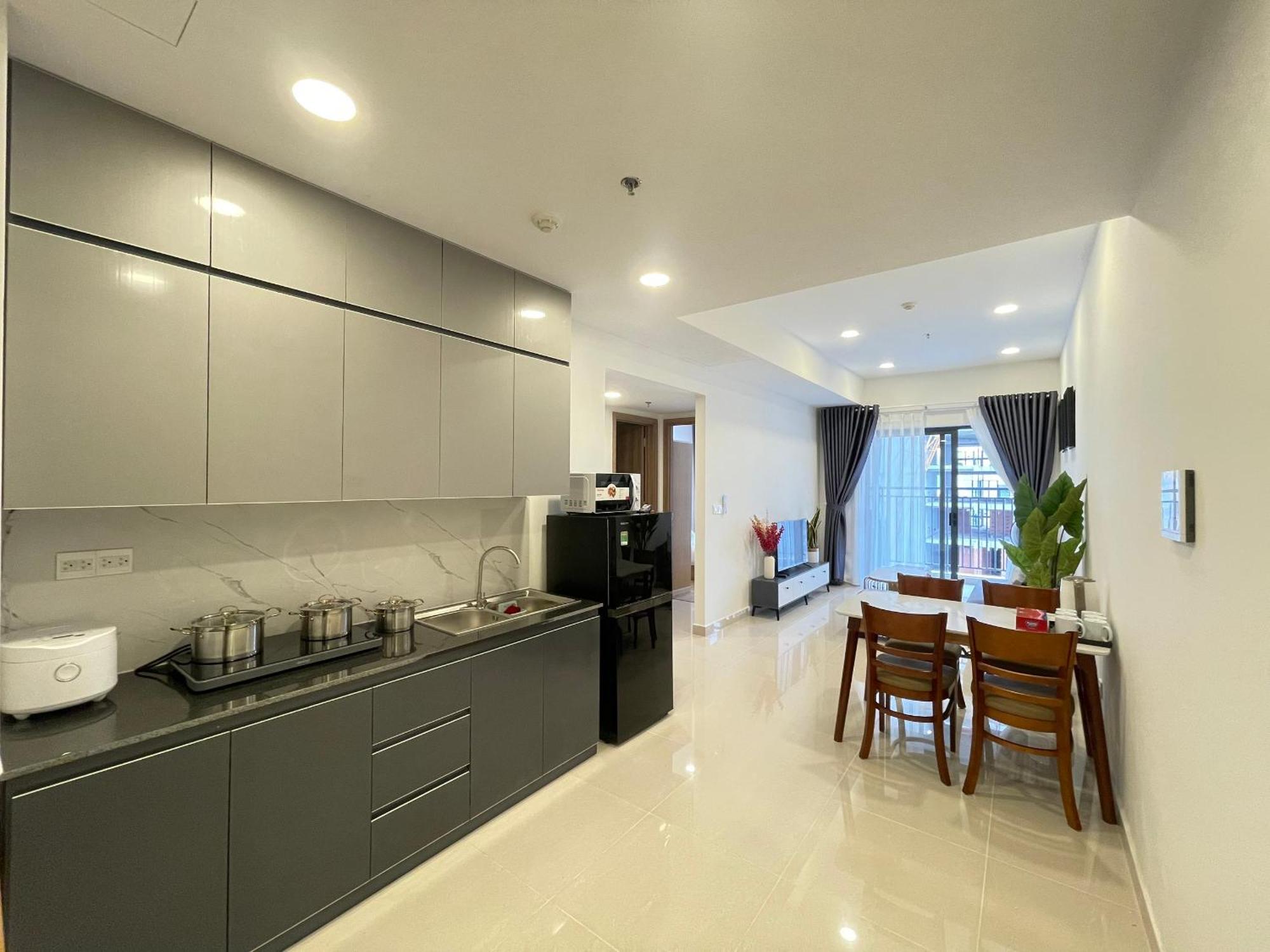 Dia - Soho Residence, District 1 Apartment *