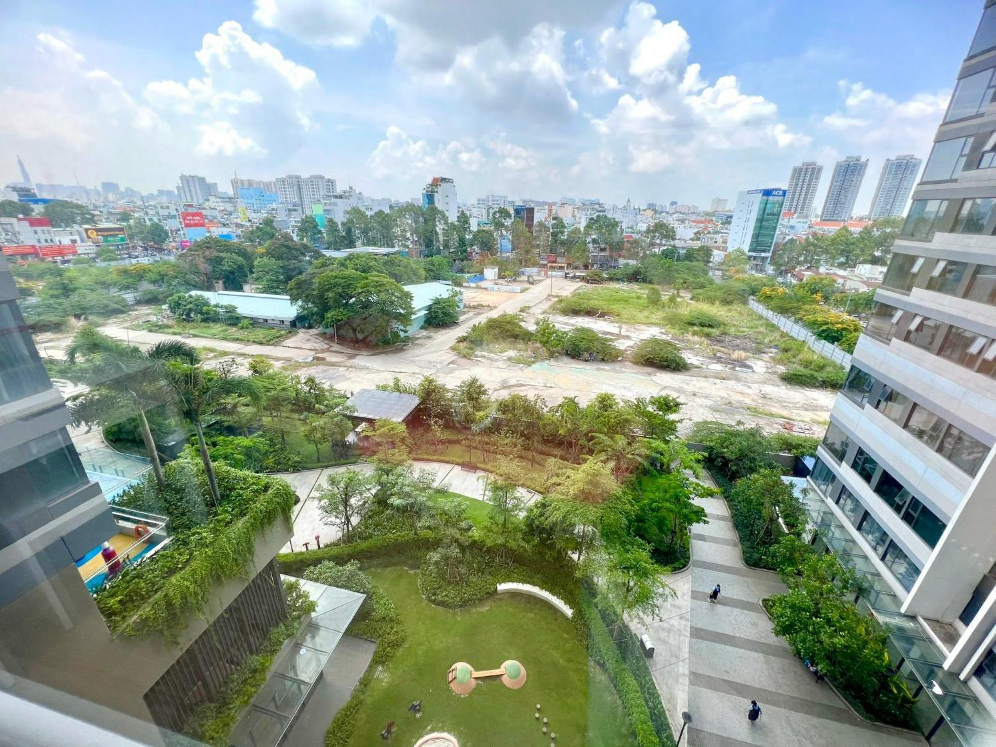 2br In Kingdom101-district 10 Ho Chi Minh City
