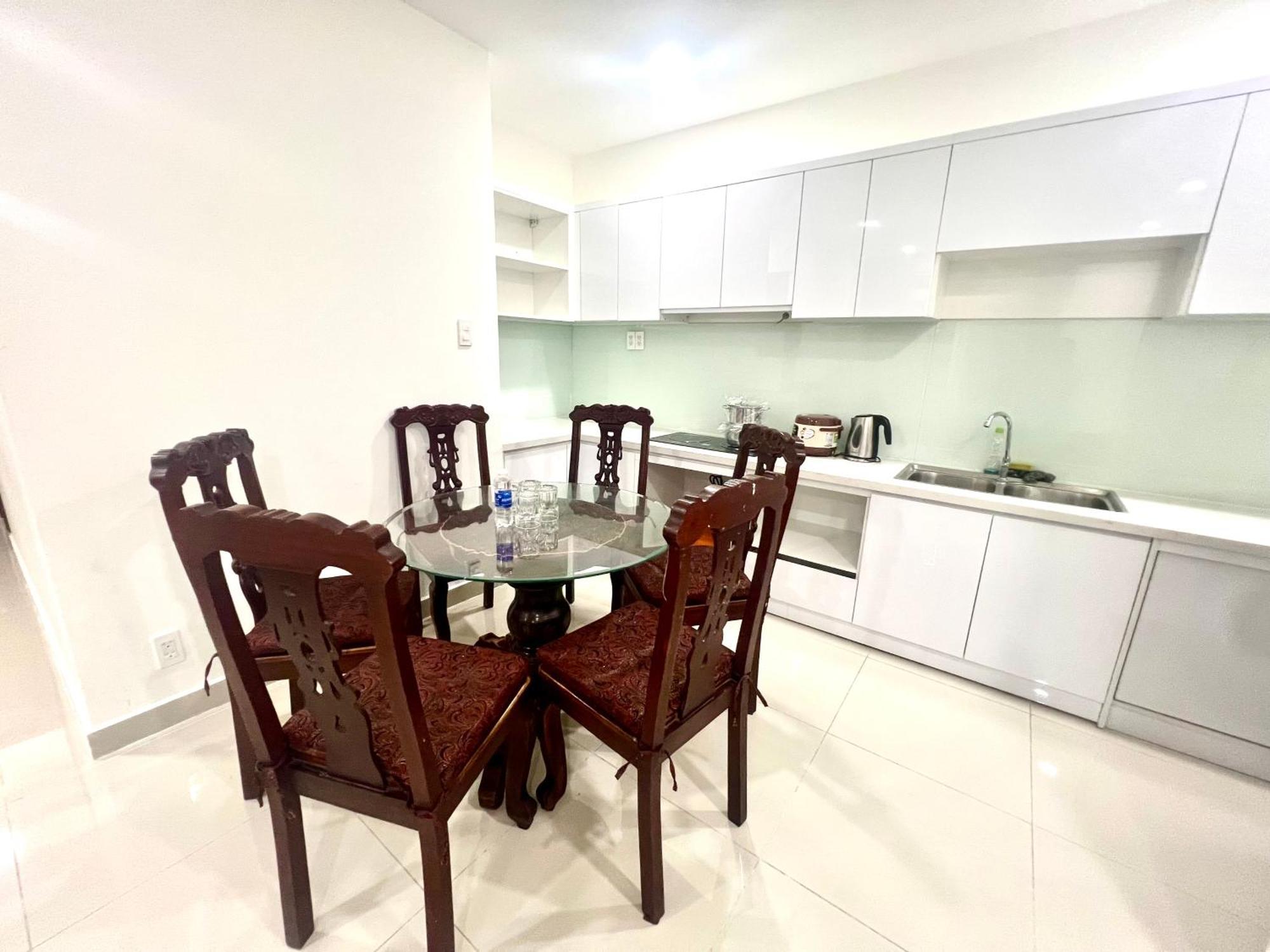 Ho The Western Capital 3pn Apartment