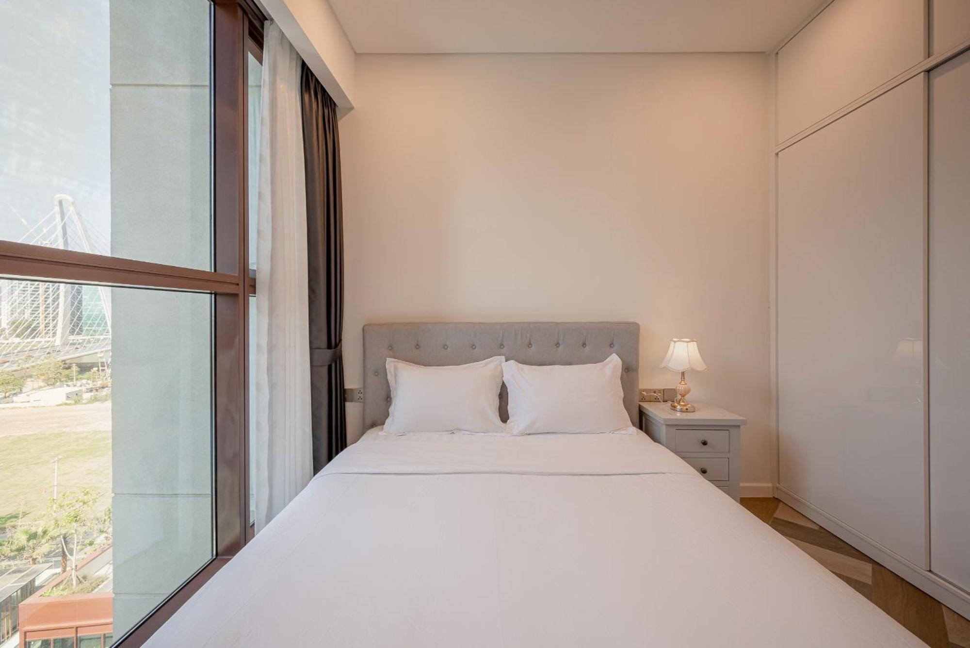 The Galleria - Angia Hospitality Apartment *