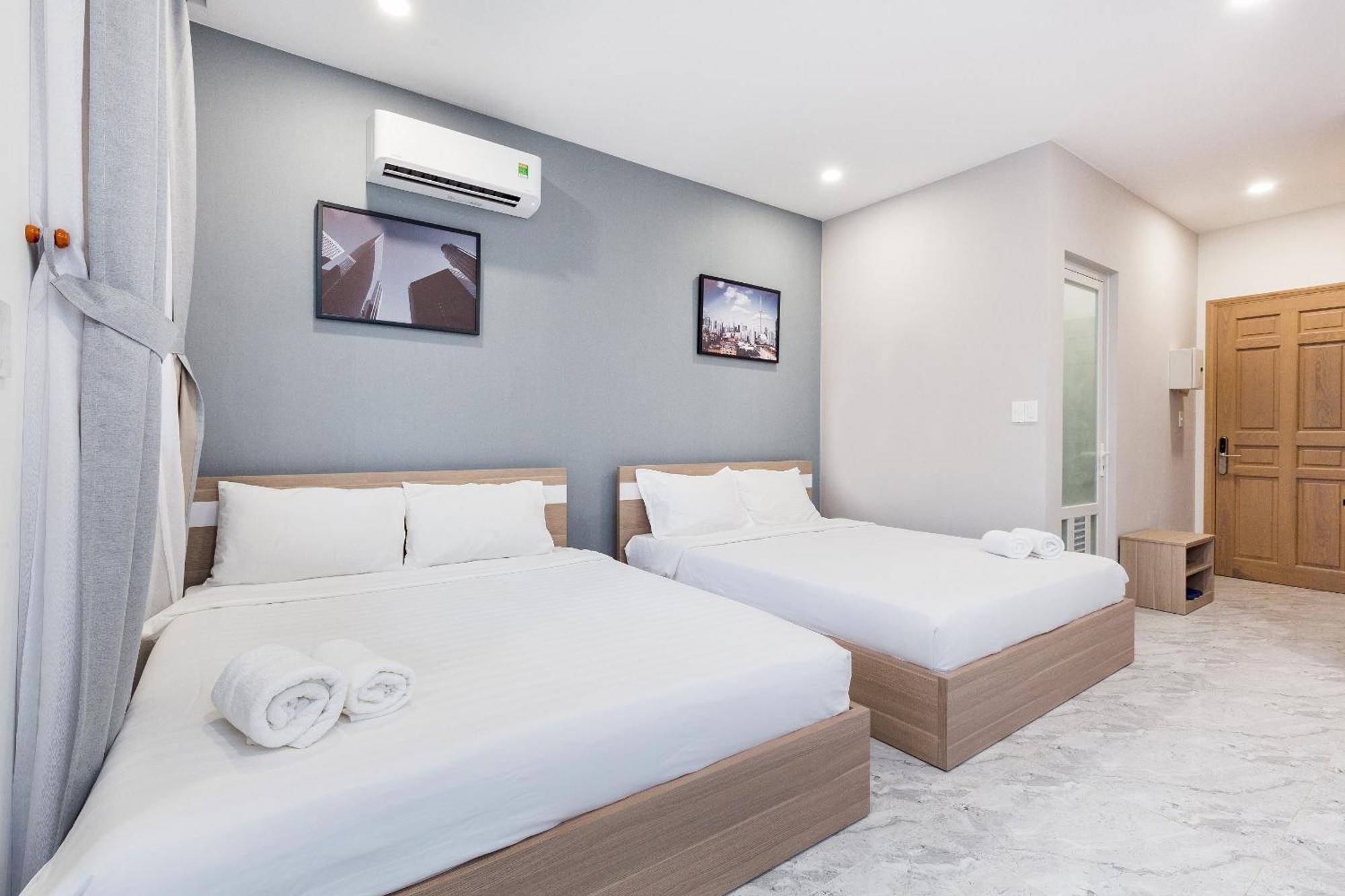 Yours - Airport Apartment *
