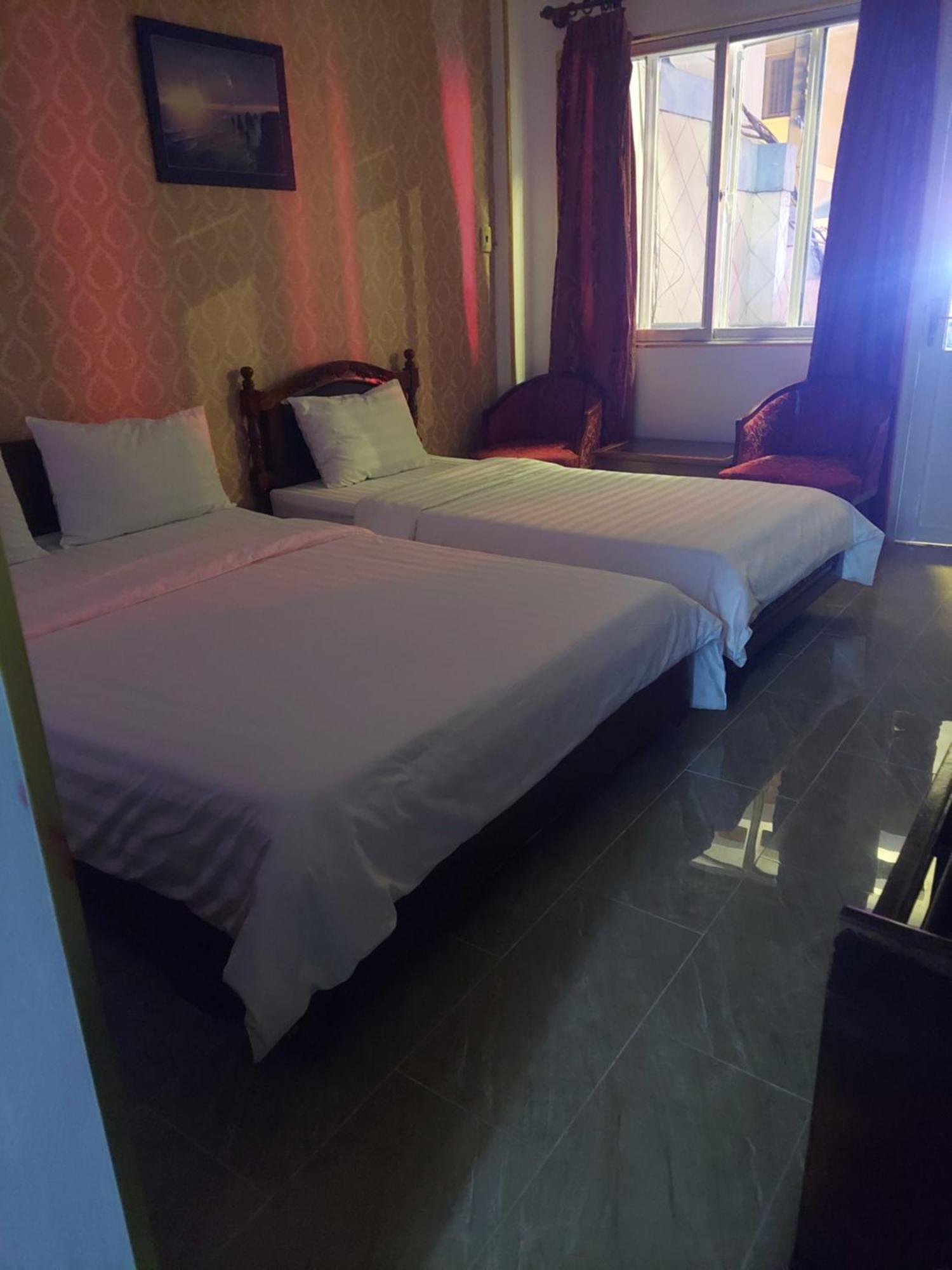 Khach San Trung Mai Hotel