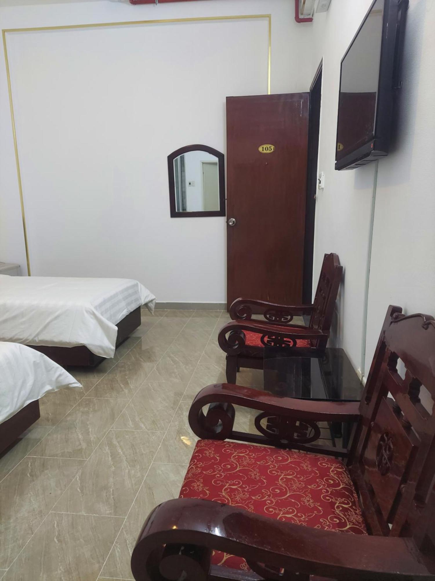 Khach San Trung Mai Hotel