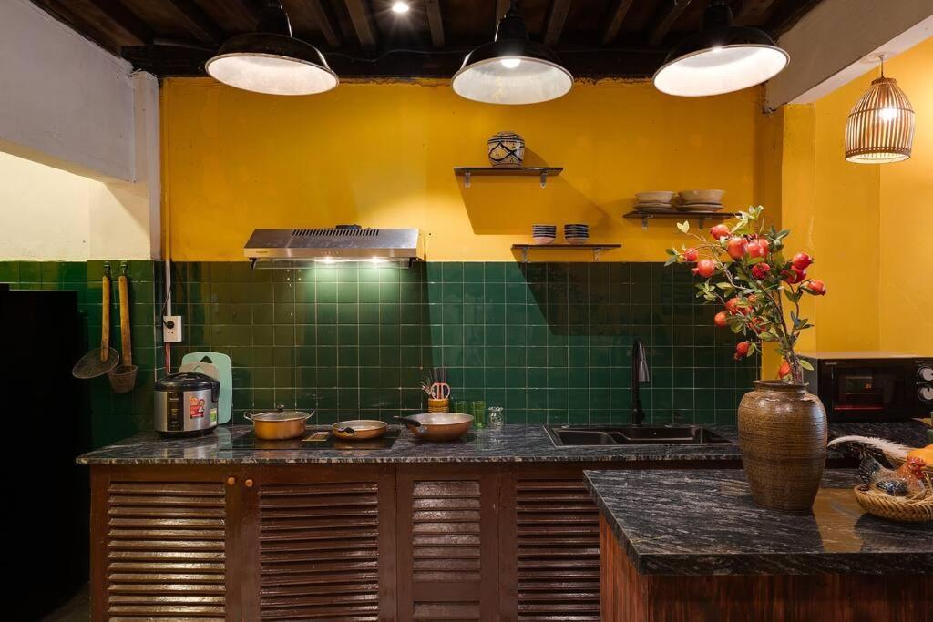 Ben Thanh Vietnamese Cultural House By Ssens Homes Holiday home Ho Chi Minh City