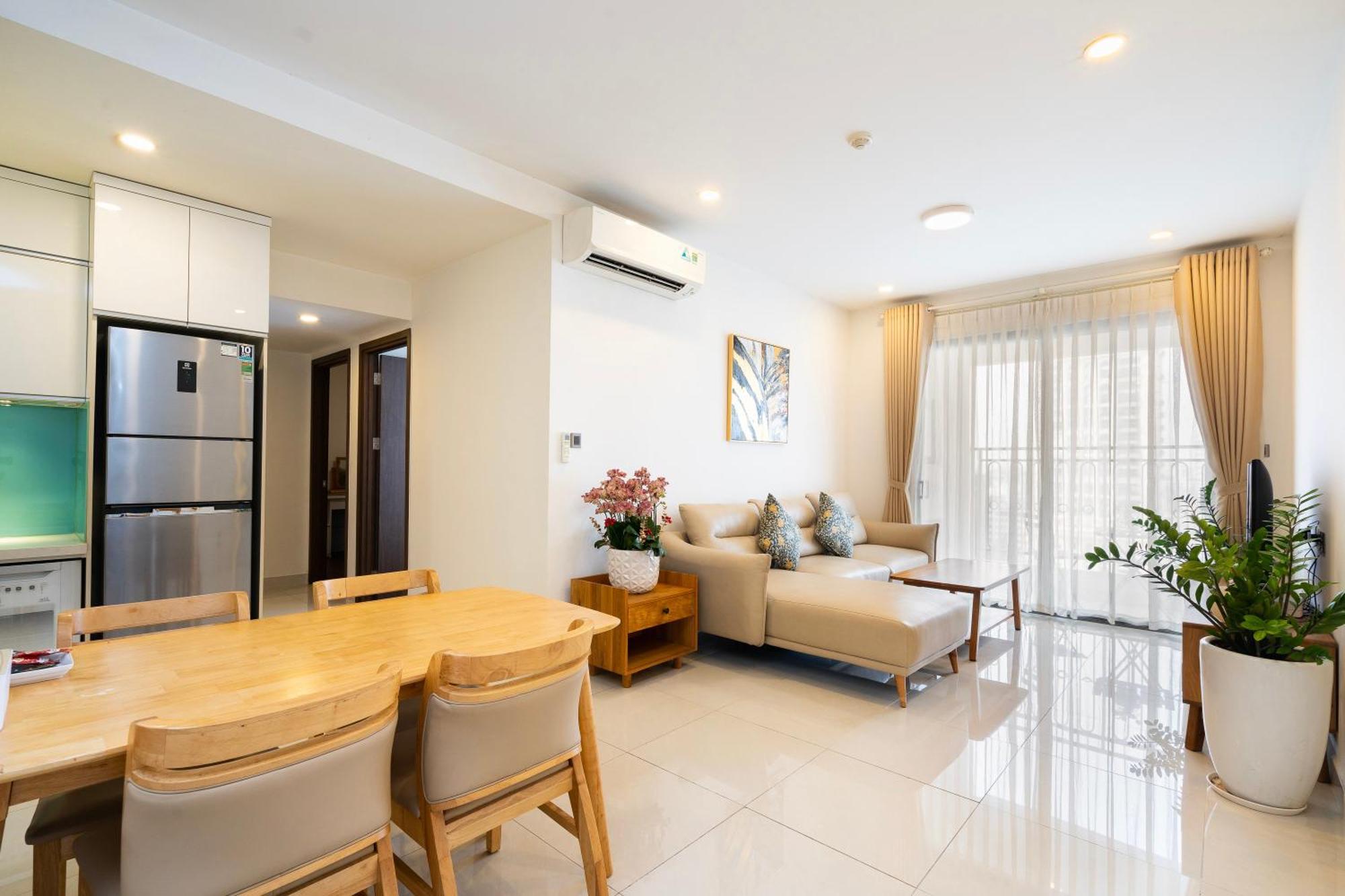 Melody - Saigon Royal Building Apartment *